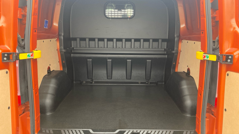 Ford Transit Custom 300 L1 Diesel Fwd 2.0 EcoBlue 170ps Low Roof D/Cab Limited Van Auto